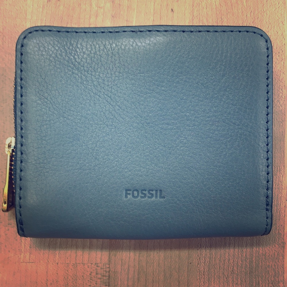 Fossil wallet